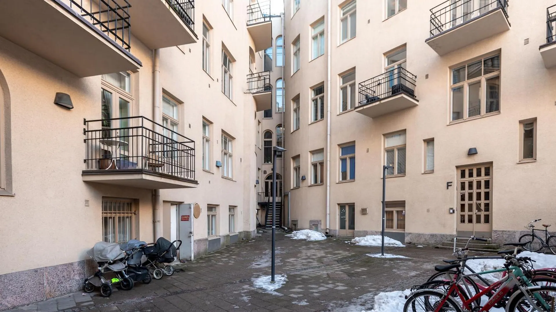 2Ndhomes Luminous & Modern Studio In The Design District Helsinki Apartment